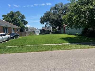 Residential Land For Sale in Metairie, Louisiana