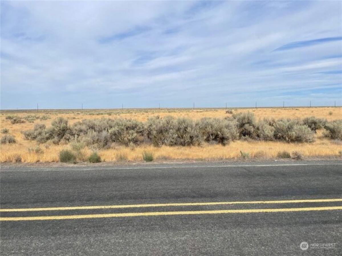 Picture of Residential Land For Sale in Moses Lake, Washington, United States