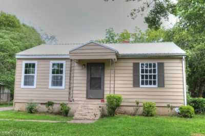 Home For Rent in Lagrange, Georgia