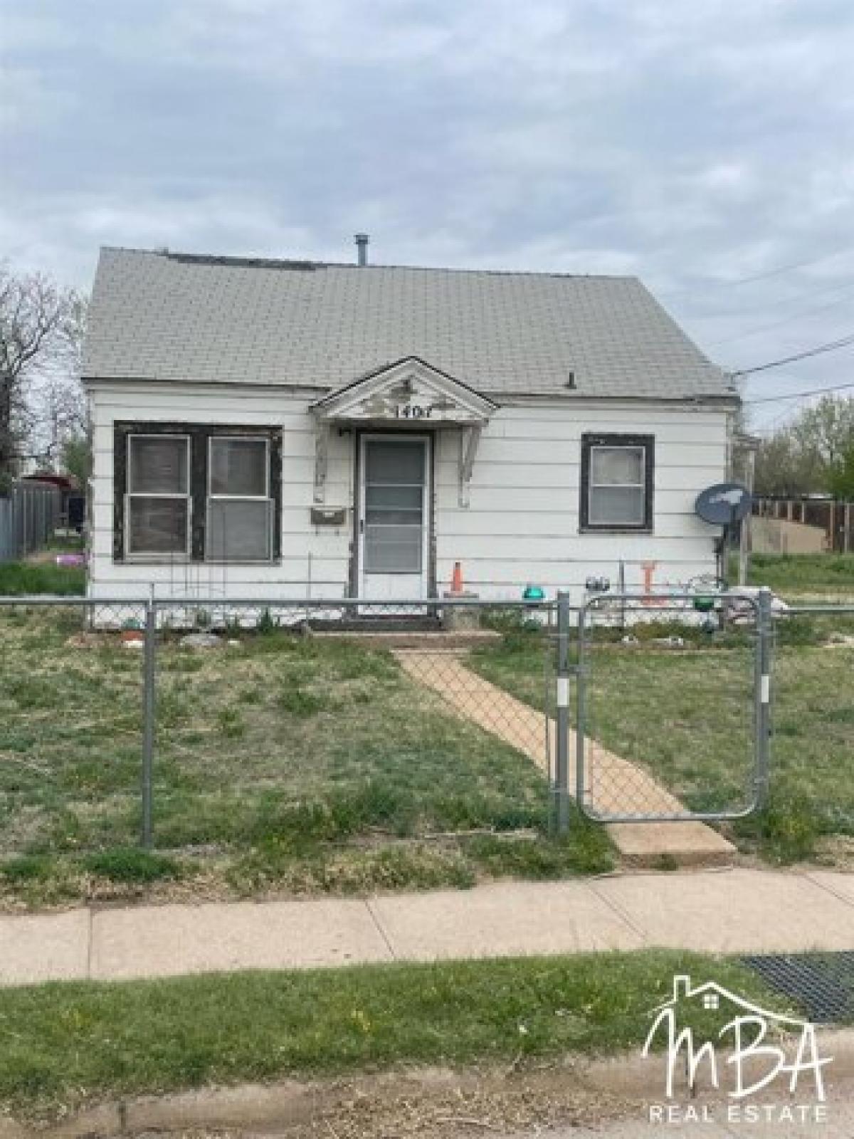 Picture of Home For Sale in Garden City, Kansas, United States