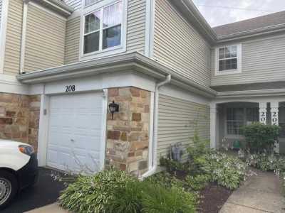 Home For Sale in Carol Stream, Illinois