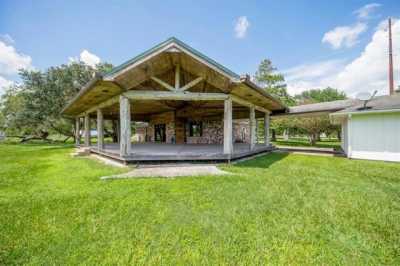 Home For Sale in El Campo, Texas