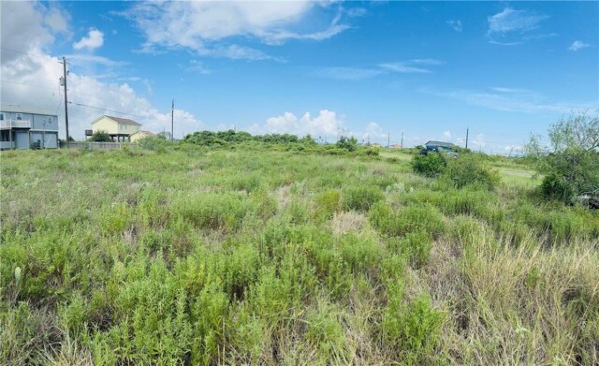 Picture of Residential Land For Sale in Rockport, Texas, United States