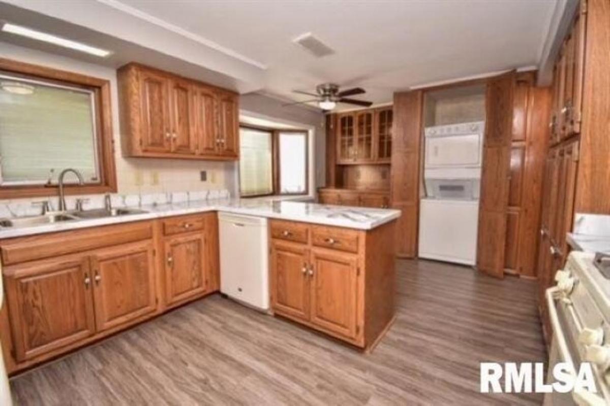 Picture of Apartment For Rent in Peoria Heights, Illinois, United States