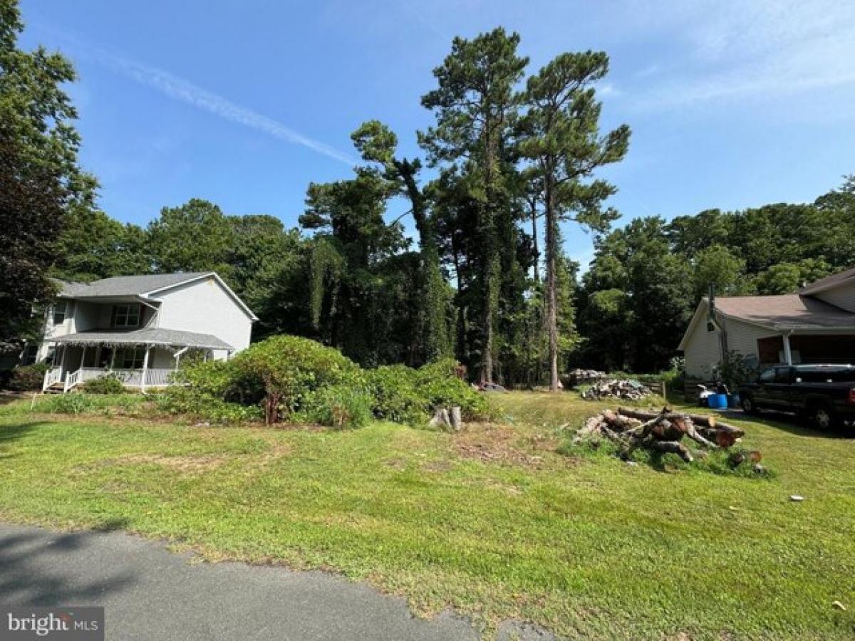 Picture of Residential Land For Sale in Lusby, Maryland, United States