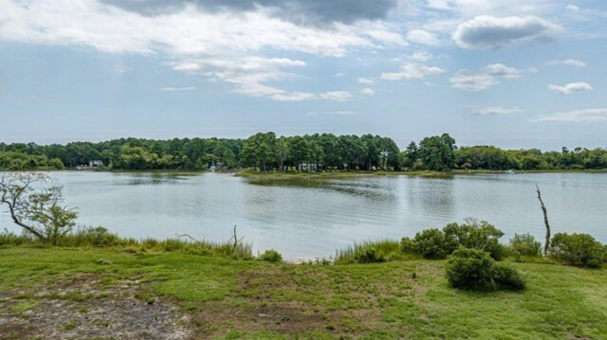 Picture of Residential Land For Sale in Onancock, Virginia, United States