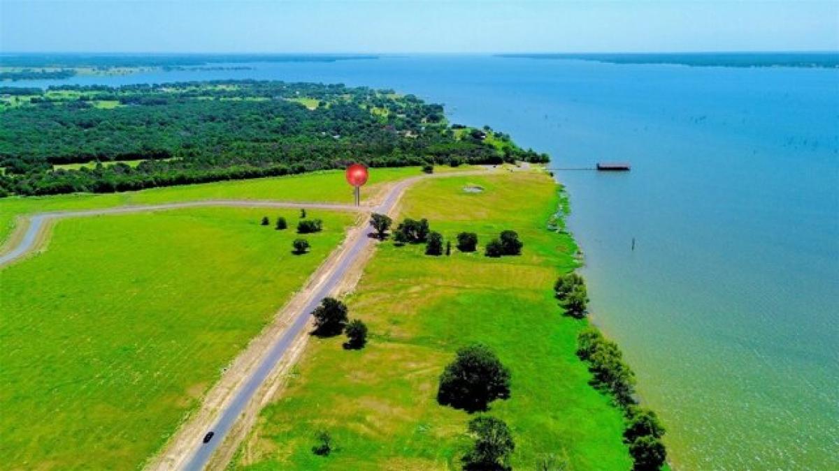 Picture of Residential Land For Sale in Corsicana, Texas, United States