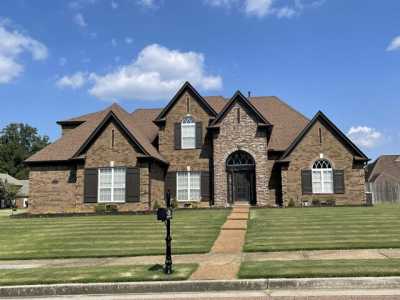 Home For Sale in Bartlett, Tennessee