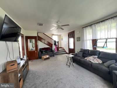 Home For Sale in Kutztown, Pennsylvania