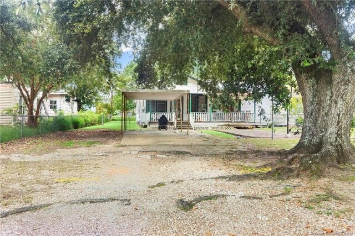 Picture of Home For Sale in Oberlin, Louisiana, United States