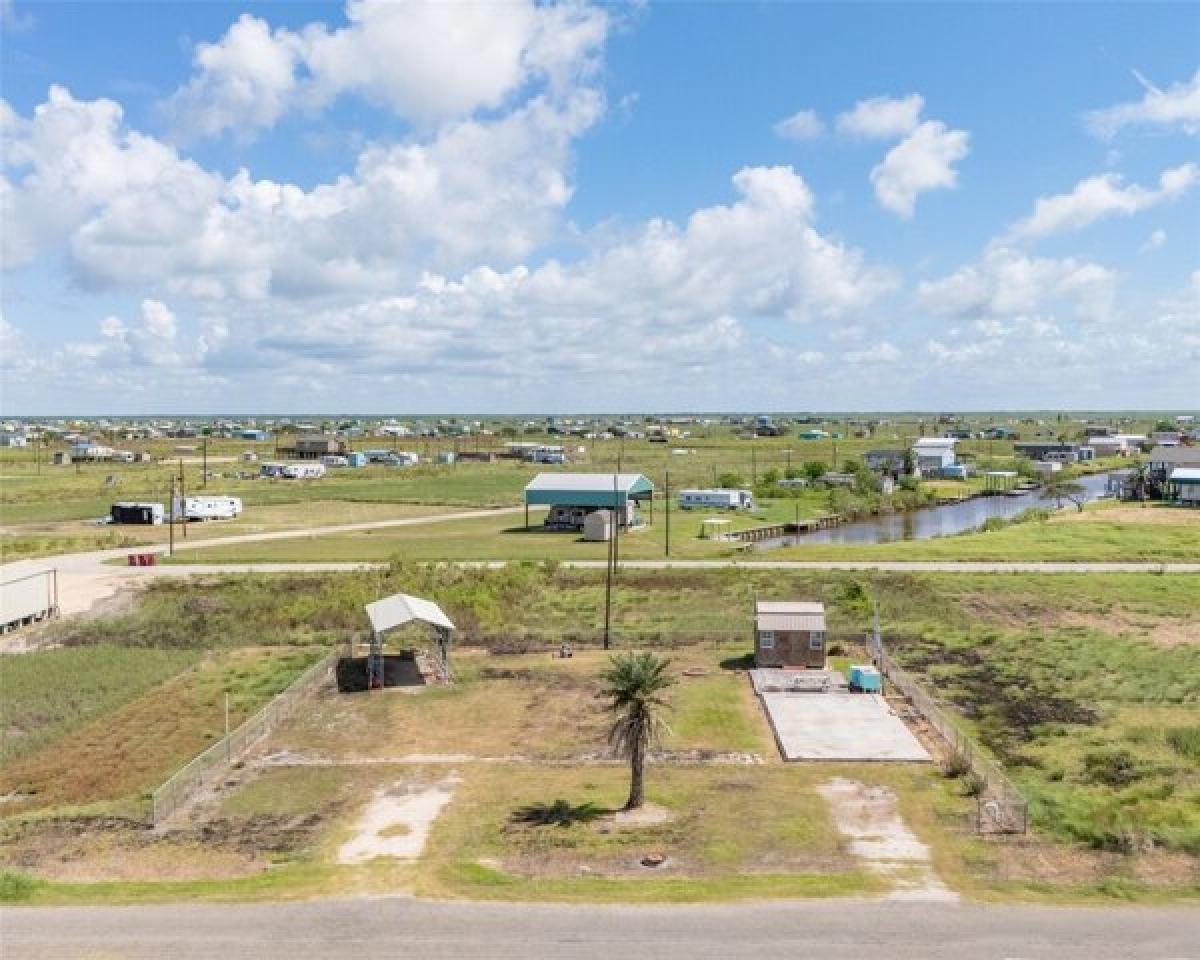 Picture of Residential Land For Sale in Sargent, Texas, United States