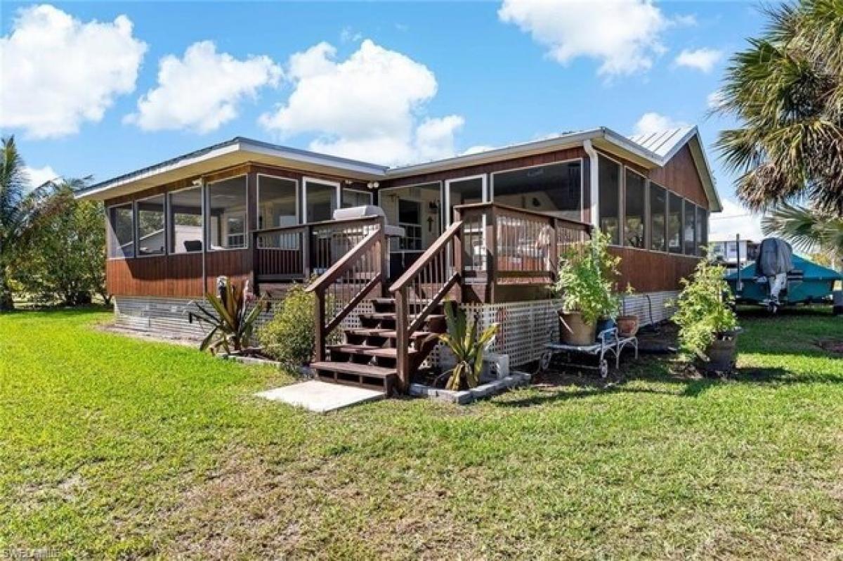 Picture of Home For Sale in Everglades City, Florida, United States