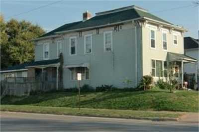 Home For Sale in Muscatine, Iowa