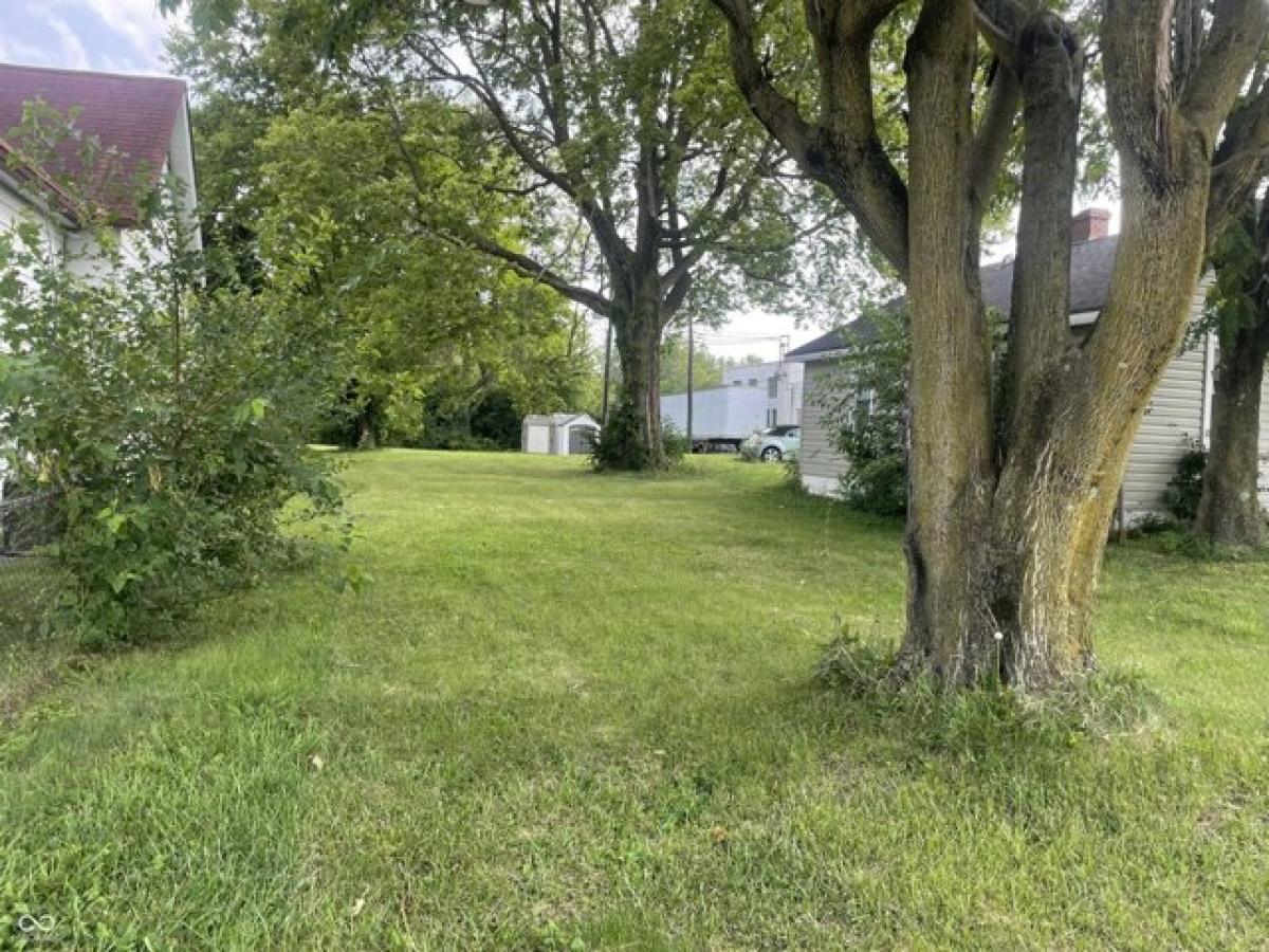 Picture of Residential Land For Sale in Indianapolis, Indiana, United States