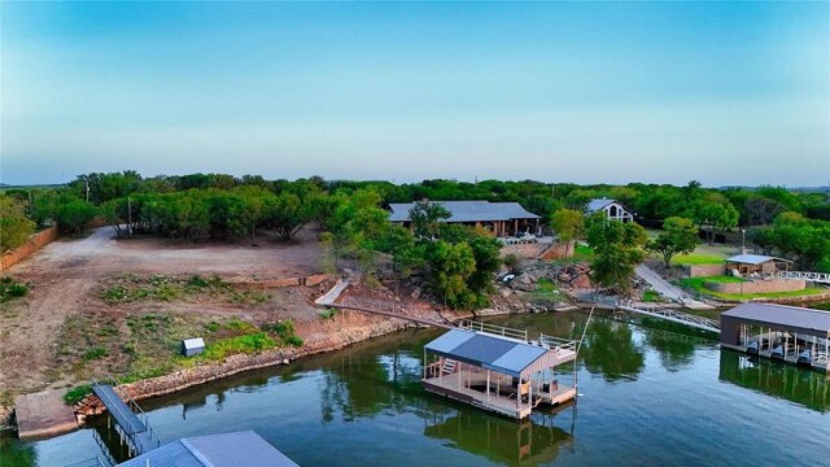 Picture of Residential Land For Sale in Graford, Texas, United States