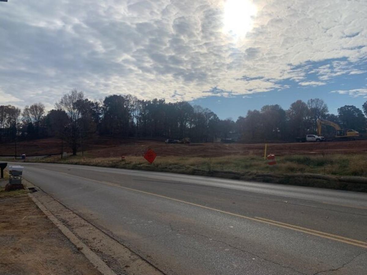 Picture of Residential Land For Sale in Clarksville, Tennessee, United States