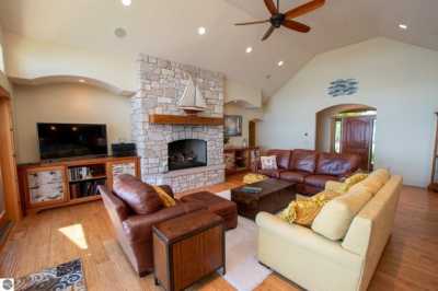 Home For Sale in Suttons Bay, Michigan