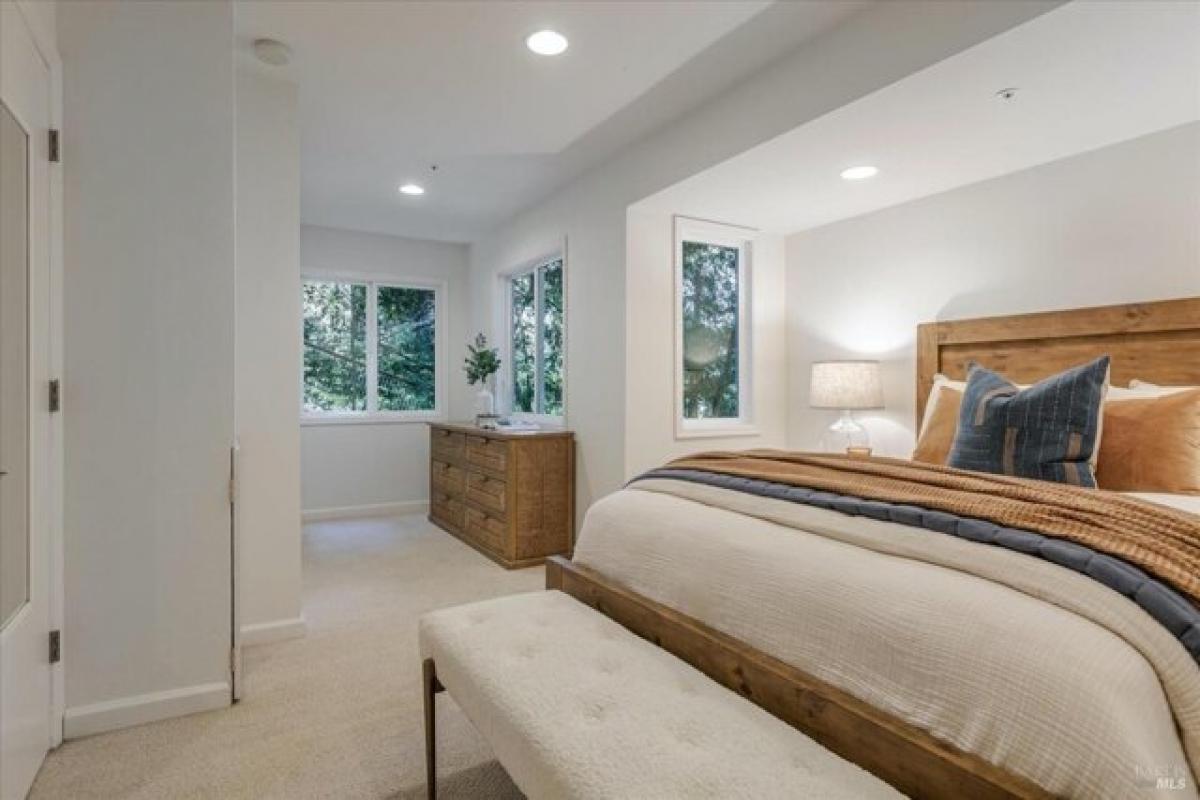 Picture of Home For Sale in Mill Valley, California, United States