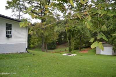 Home For Sale in Jacksboro, Tennessee