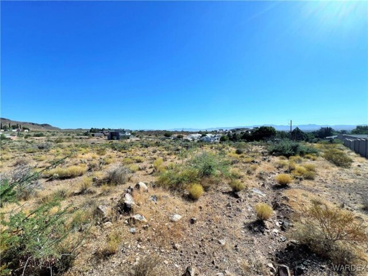 Picture of Residential Land For Sale in Kingman, Arizona, United States