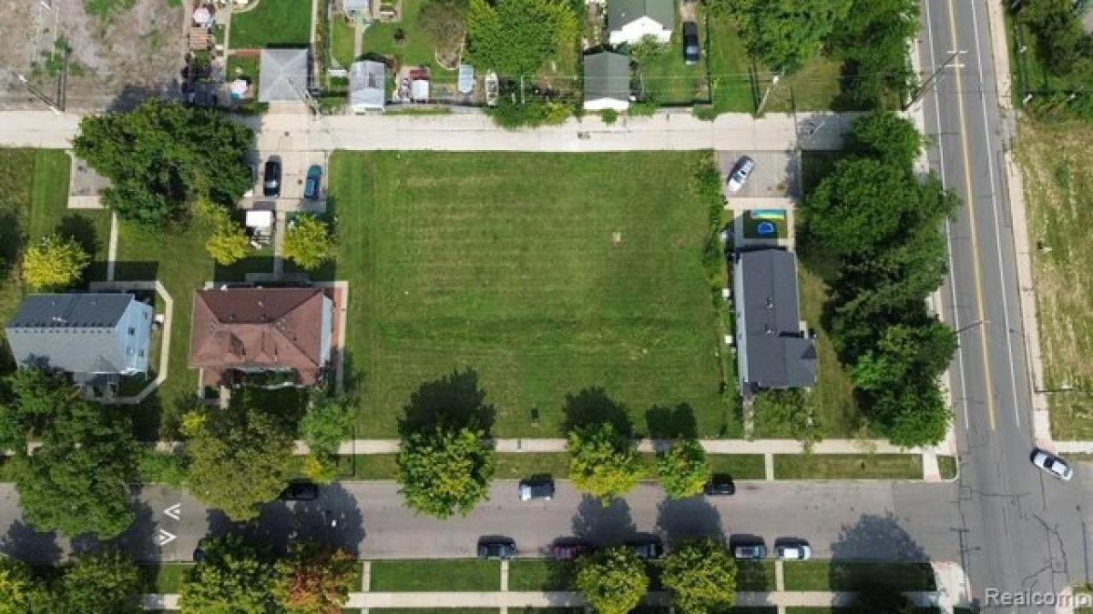 Picture of Residential Land For Sale in Detroit, Michigan, United States