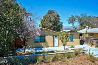 Home For Rent in Oak View, California