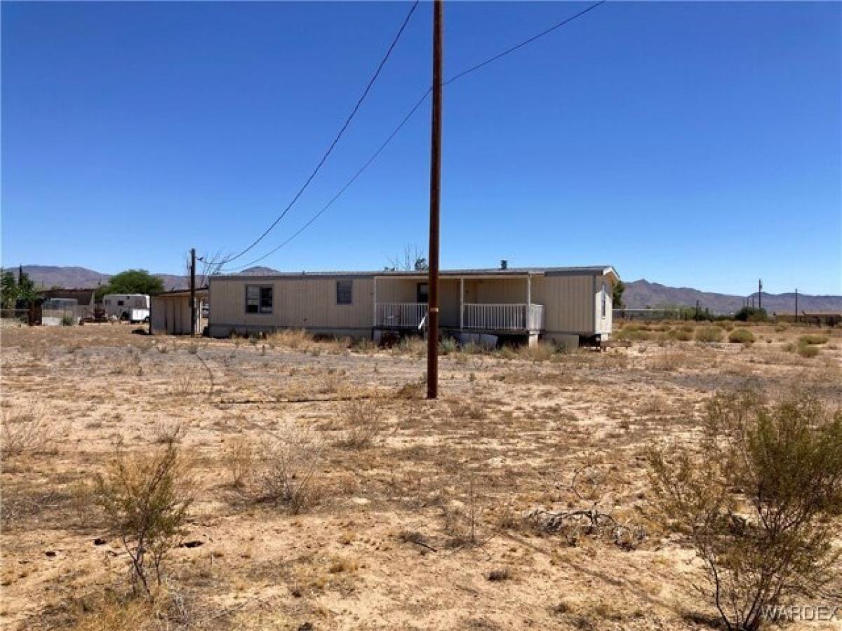 Picture of Home For Sale in Golden Valley, Arizona, United States