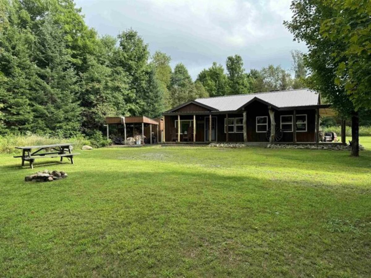 Picture of Home For Sale in Parishville, New York, United States