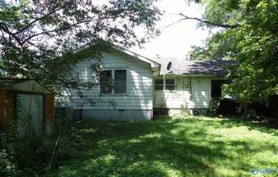 Home For Sale in Tuscumbia, Alabama