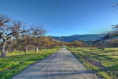 Residential Land For Sale in Ashland, Oregon