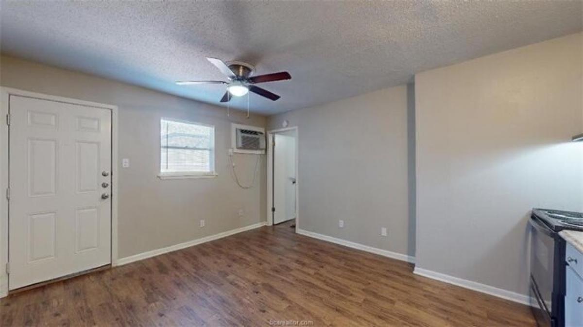 Picture of Apartment For Rent in Bryan, Texas, United States