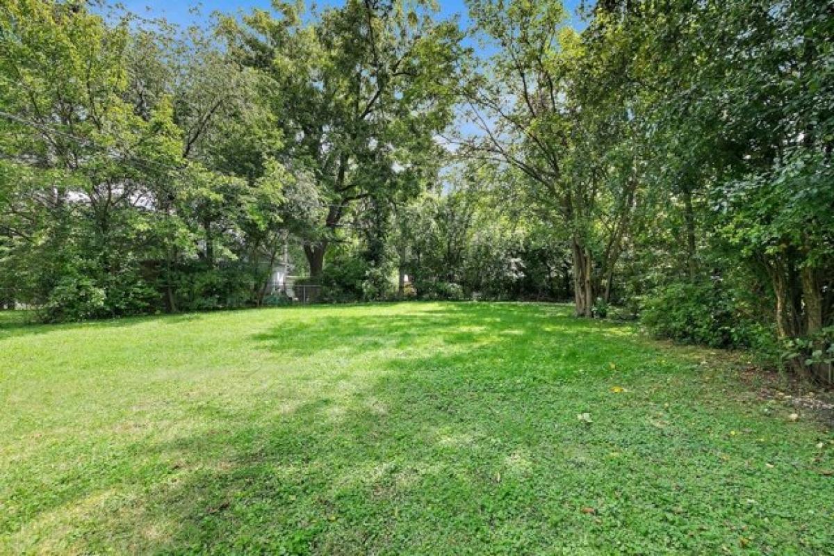 Picture of Home For Sale in Park Forest, Illinois, United States