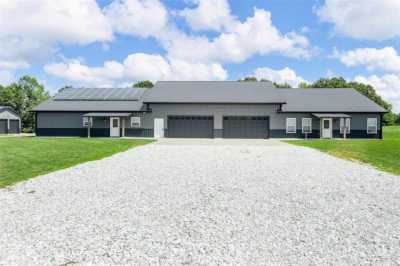 Home For Sale in Moscow Mills, Missouri