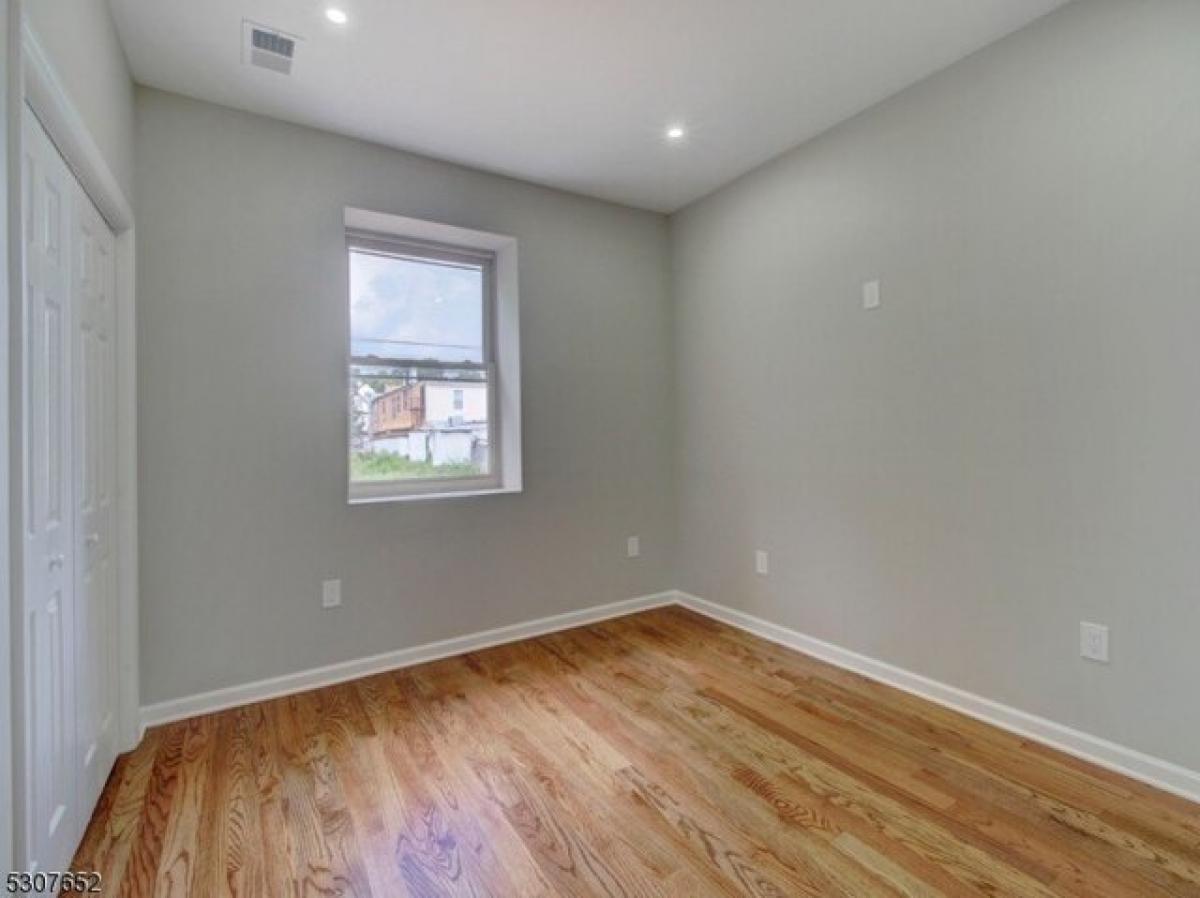 Picture of Apartment For Rent in Newark, New Jersey, United States