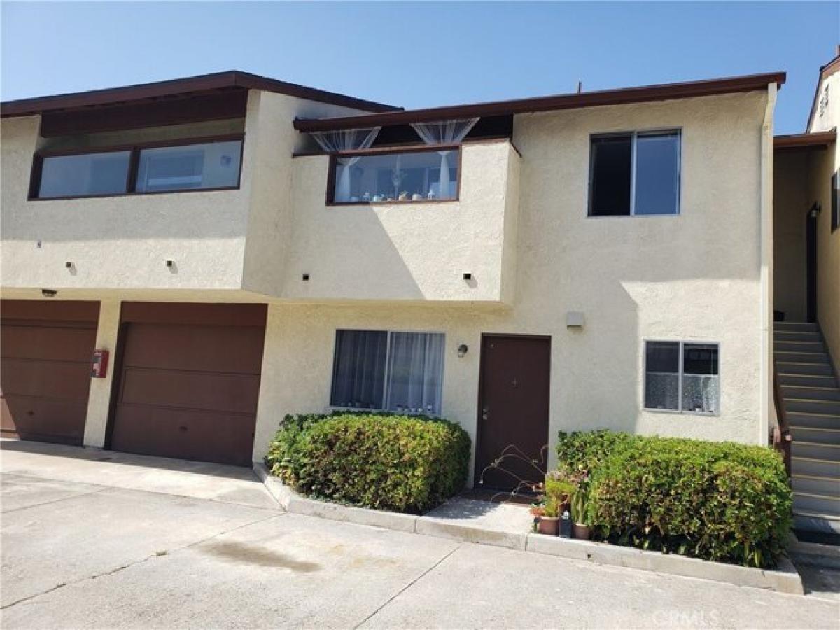 Picture of Home For Rent in Costa Mesa, California, United States