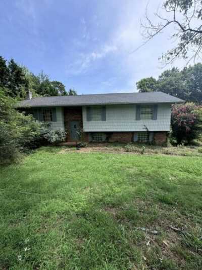 Home For Sale in Decatur, Tennessee