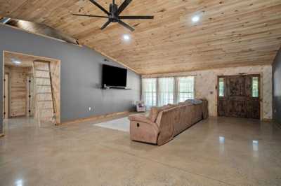 Home For Sale in Spencer, Tennessee