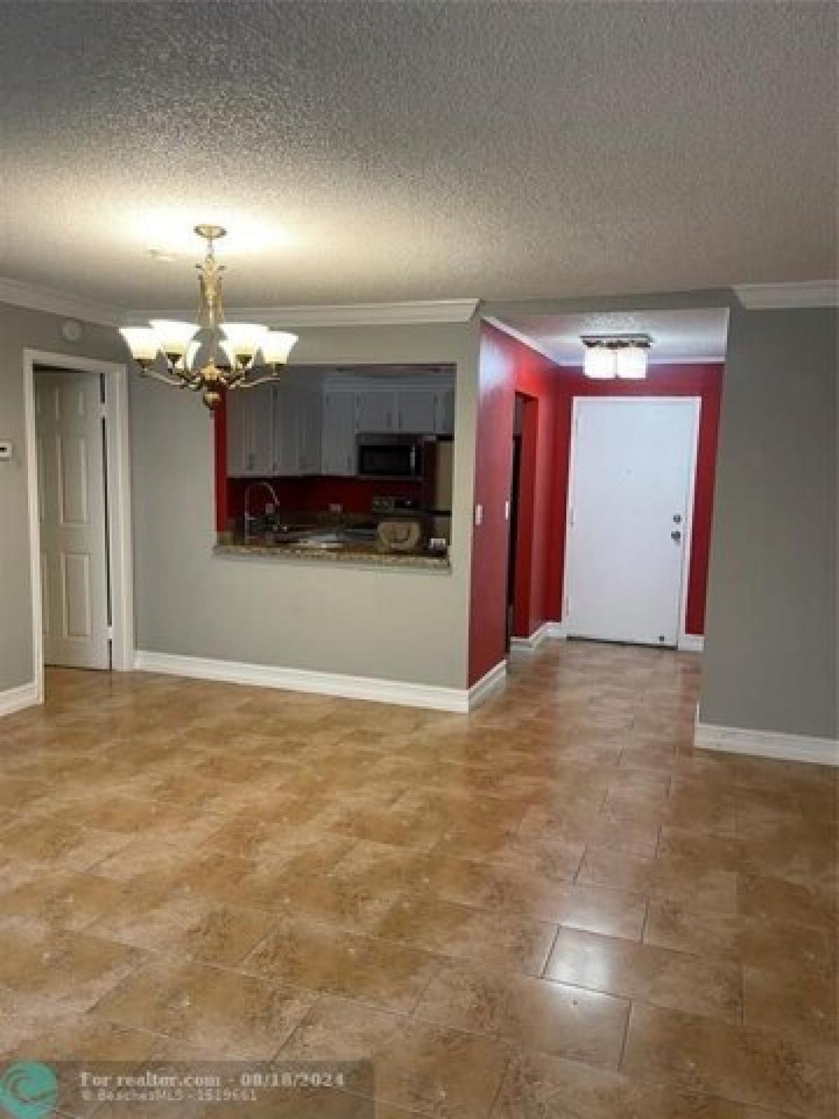 Picture of Home For Sale in Lauderdale Lakes, Florida, United States