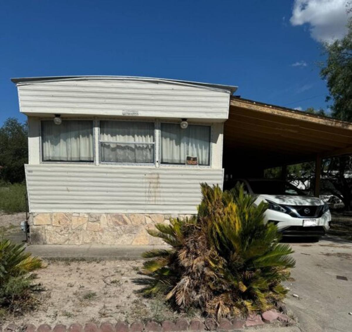 Picture of Home For Sale in Brackettville, Texas, United States