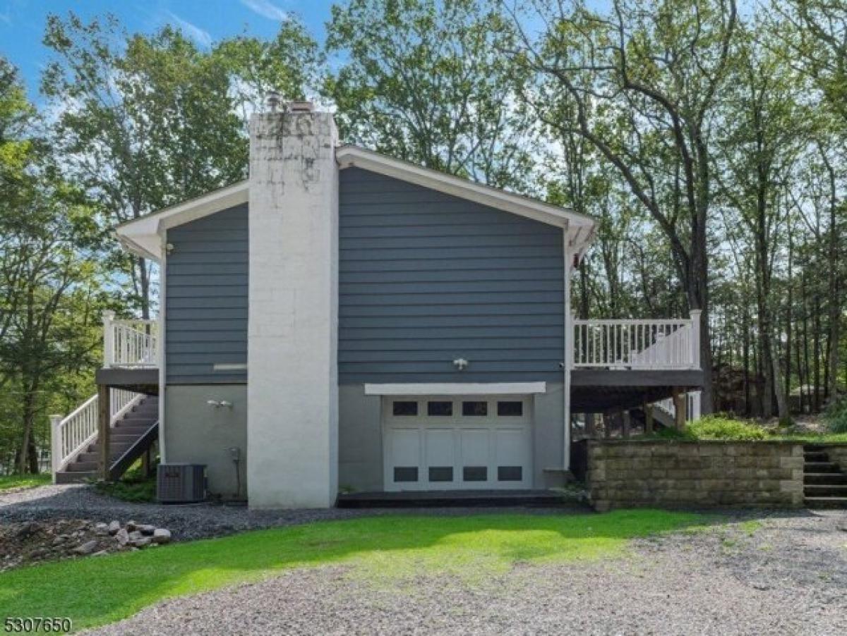 Picture of Home For Sale in Montague, New Jersey, United States