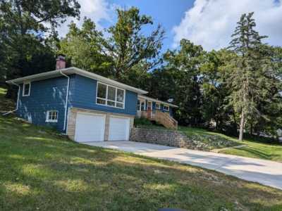 Home For Sale in Lake in the Hills, Illinois