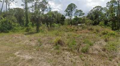 Residential Land For Sale in Alva, Florida