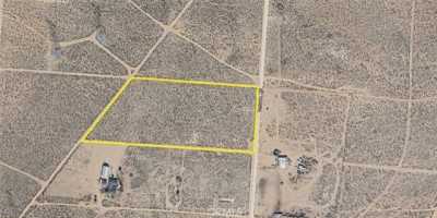 Residential Land For Sale in Lucerne Valley, California