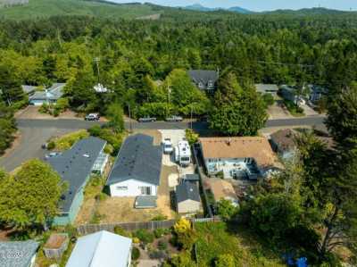 Home For Sale in Lincoln City, Oregon