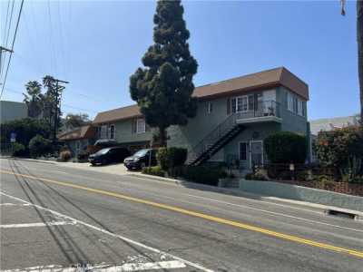 Home For Sale in El Segundo, California