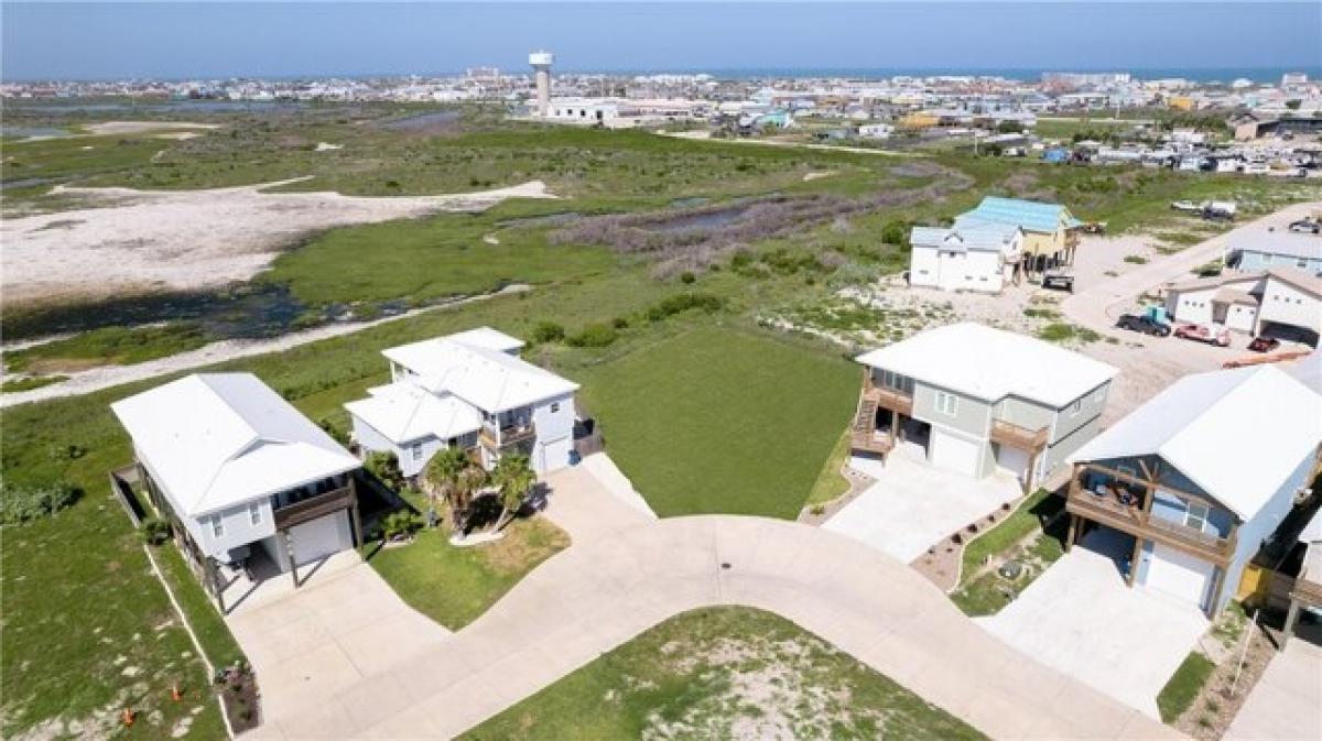 Picture of Residential Land For Sale in Port Aransas, Texas, United States