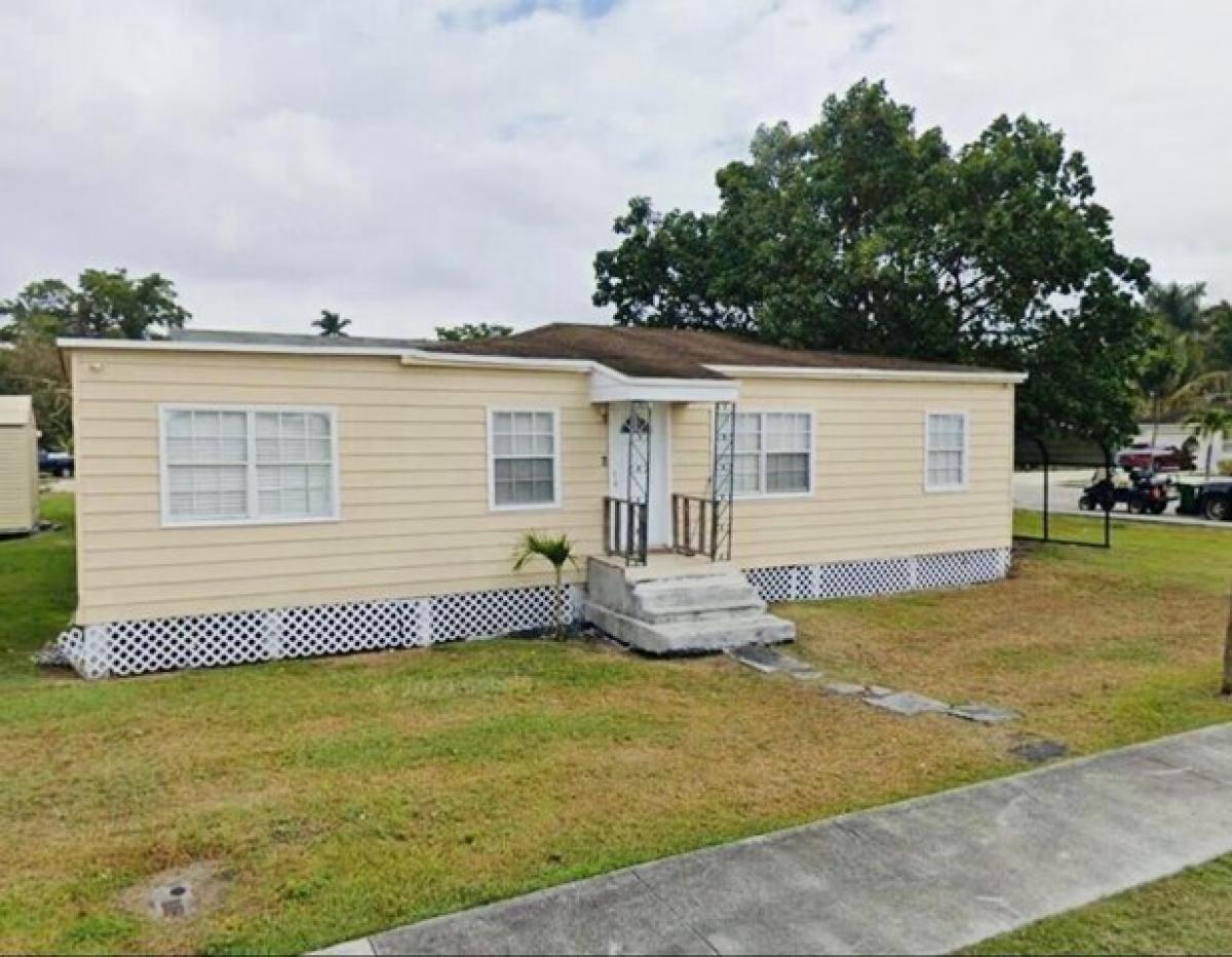 Picture of Home For Sale in Pahokee, Florida, United States