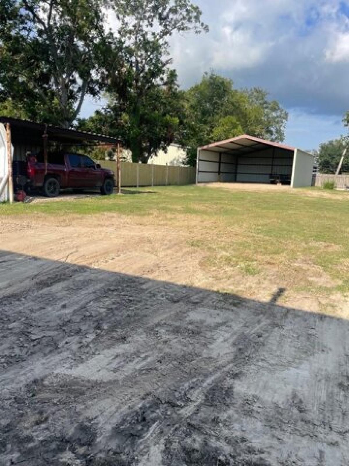 Picture of Residential Land For Sale in Pasadena, Texas, United States