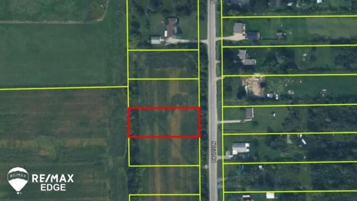 Picture of Residential Land For Sale in Davison, Michigan, United States