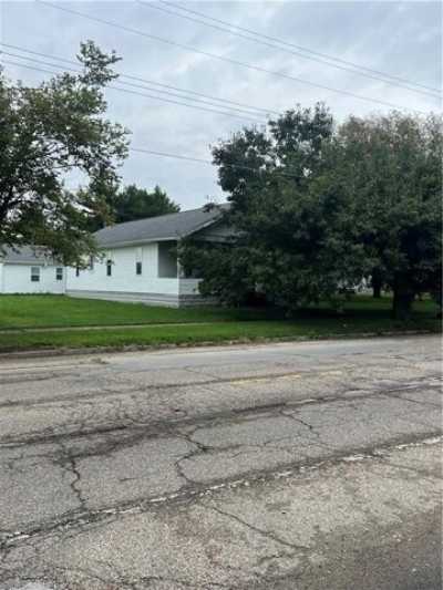 Home For Sale in Pana, Illinois